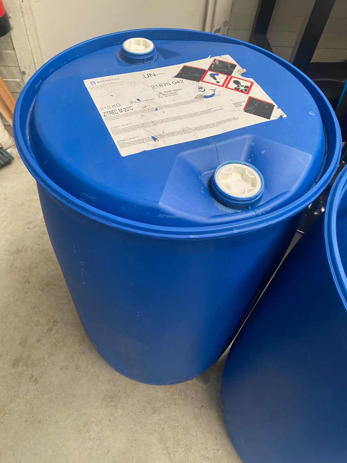6 stuks kunststof Vloeistofvaten van 200 liter / 215 kg, Tuin en Terras, 150 liter of meer, Ophalen, Zo goed als nieuw