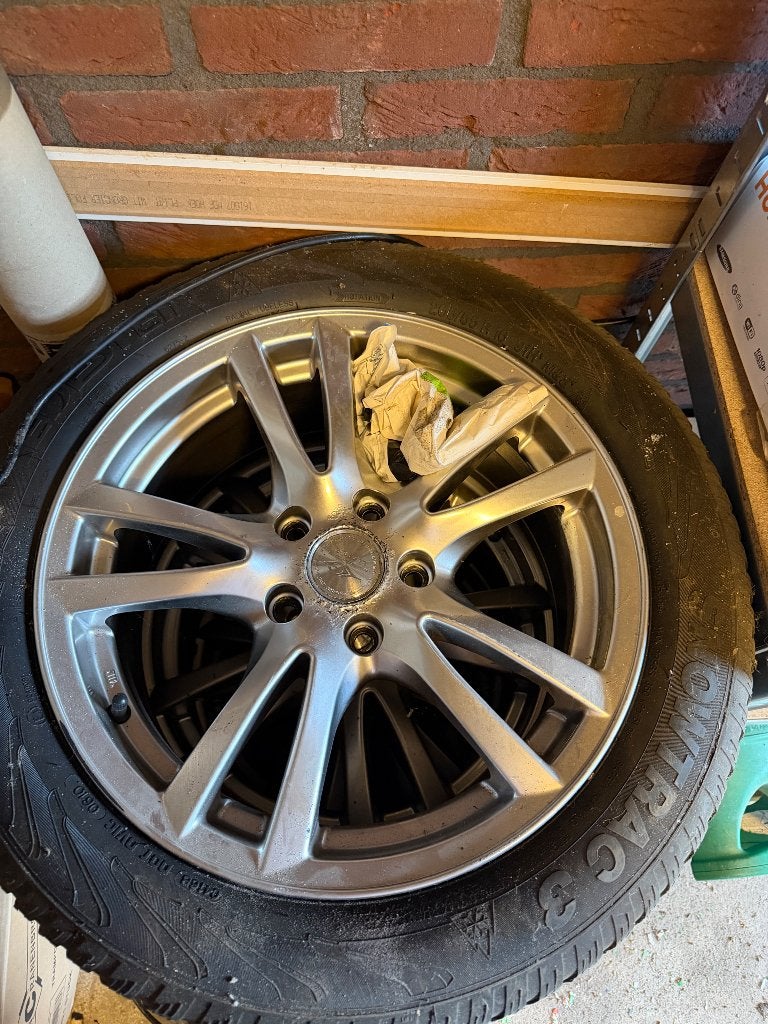 LM Velgen met winterband 205/55R16 voor Ford C-Max (2018), Auto-onderdelen, Banden en Velgen, Ophalen, Gebruikt, 16 inch, Banden en Velgen