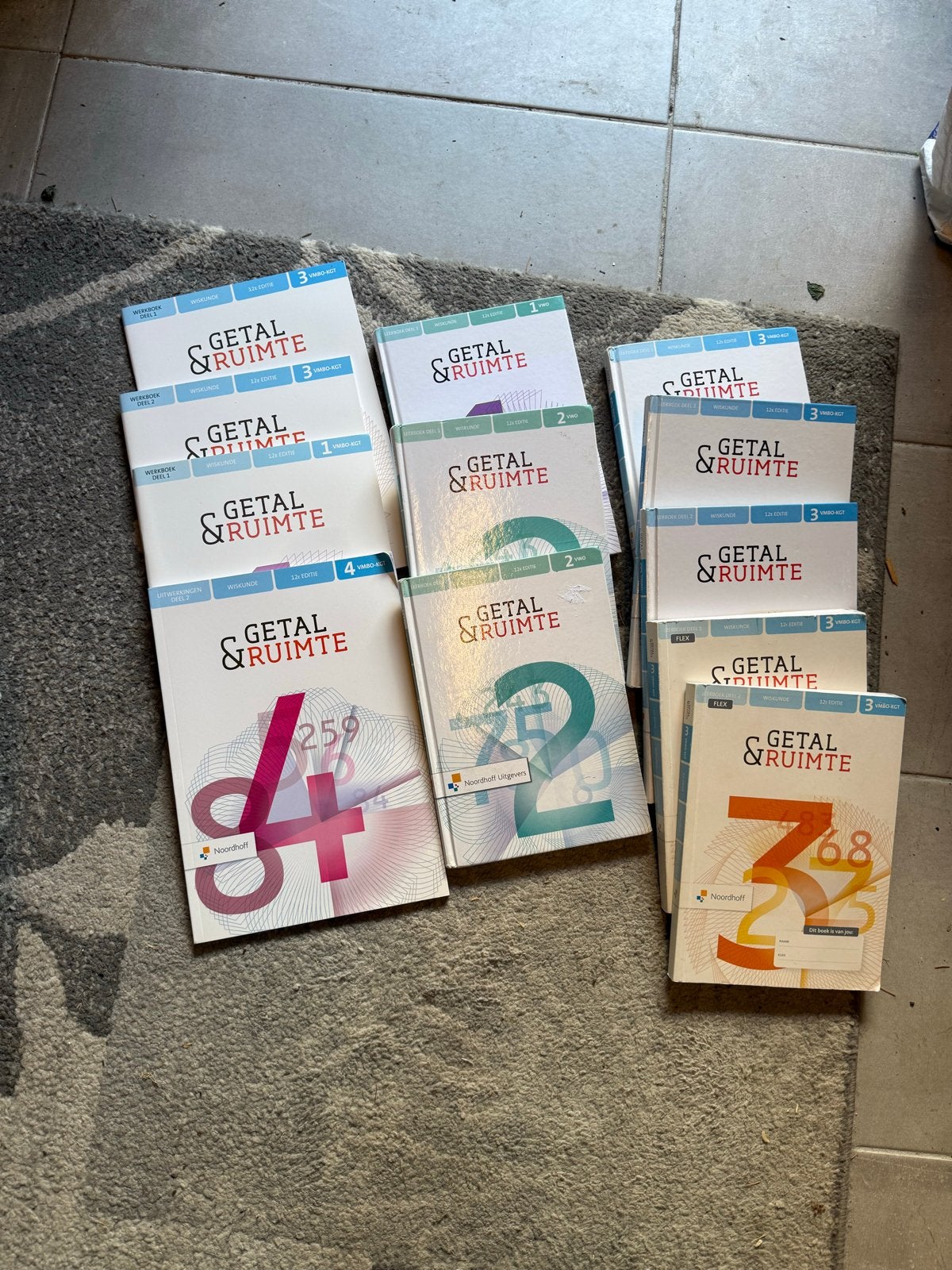 Getal & Ruimte Wiskunde Boeken (VMBO-KGT & VWO), Boeken, Ophalen of Verzenden, Zo goed als nieuw, VMBO, Wiskunde A