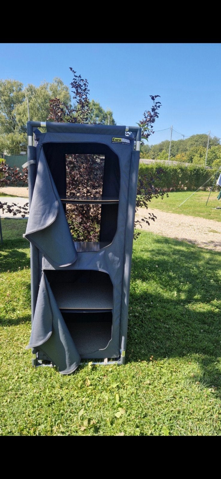 Twee handige opvouwbare campingkasten met planken, Caravans en Kamperen, Ophalen