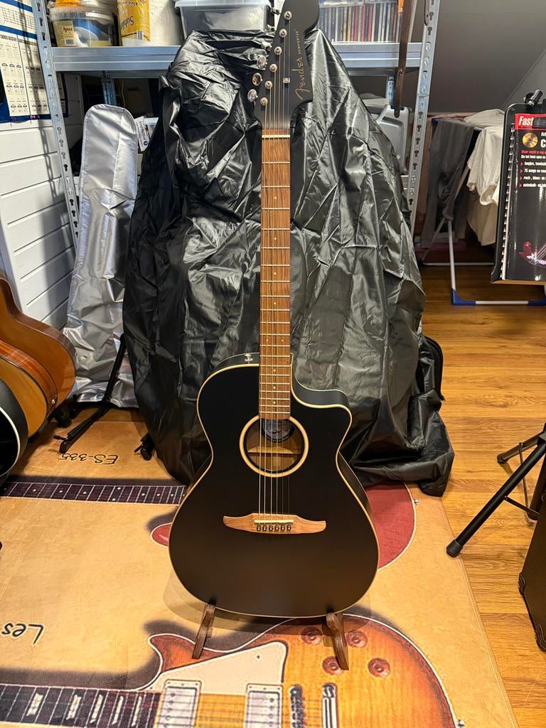 Fender Newporter Special MBK, Ophalen, Zo goed als nieuw, Western- of Steelstringgitaar, Met (piezo-)element