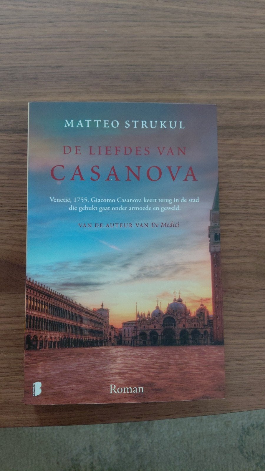 De Liefdes van Casanova - Matteo Strukul (Roman), Boeken, Ophalen of Verzenden, Gelezen, Matteo Strukul, Nederland