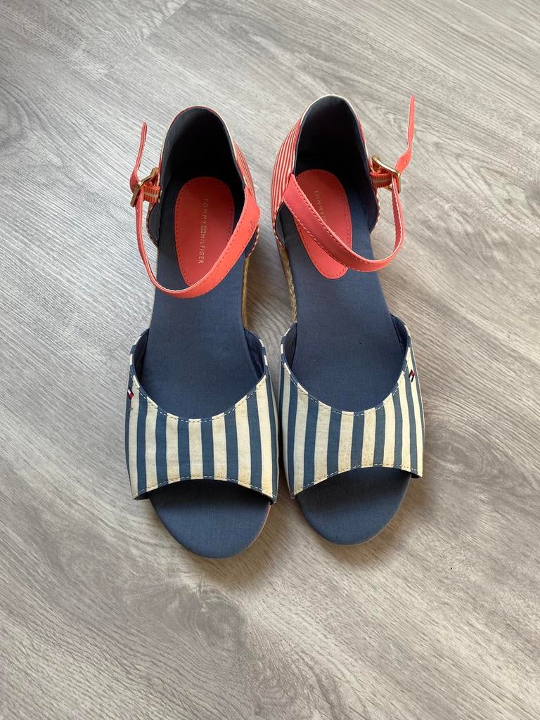 Blauw gestreepte sleehak van Tommy Hilfiger, Schoenen met lage hakken, Blauw, Nieuw, Ophalen of Verzenden