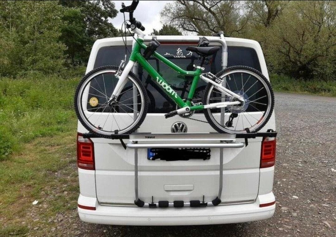 Thule backpack 973 Achterklep T5 T6 T4 Hiace caddy viano, Auto diversen, Fietsendragers, Gebruikt, Achterklepdrager, 2 fietsen