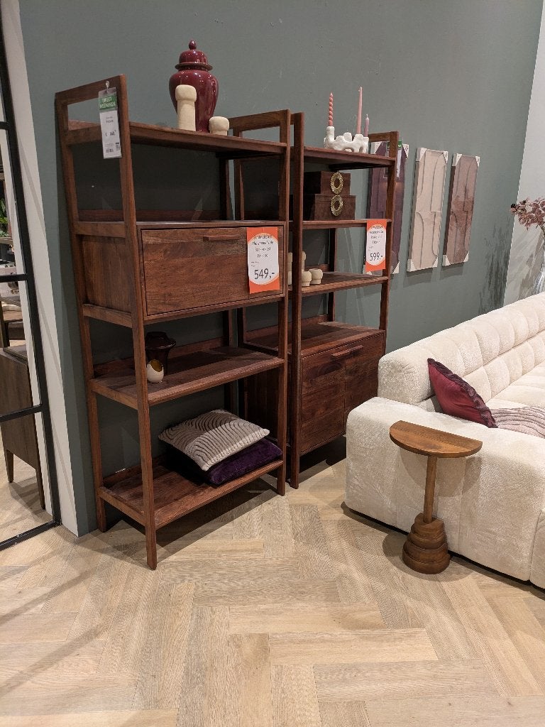 2 NIEUWE ACACIA HOUTEN BOEKENKASTEN STERK AFGEPRIJSD