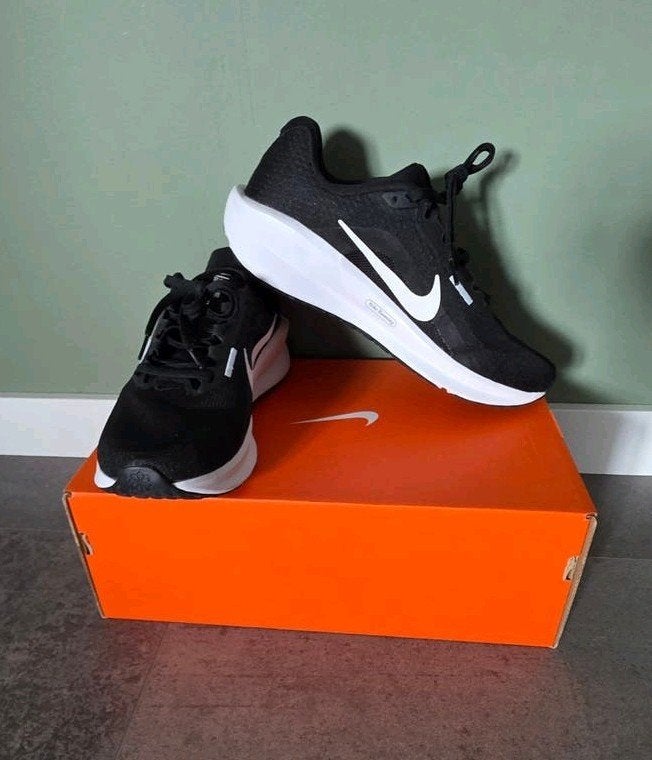 Nike Downshifter 13 schoenen sneakers maat 41, Zwart, Nike, Ophalen of Verzenden, Sneakers of Gympen