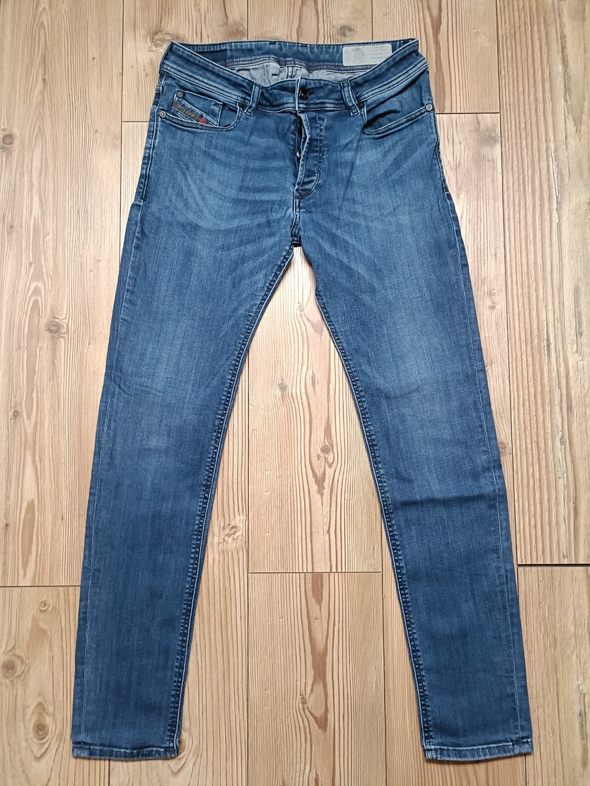 Diesel Sleenker maat 31-32, Ophalen of Verzenden, Zo goed als nieuw, Blauw, W32 (confectie 46) of kleiner
