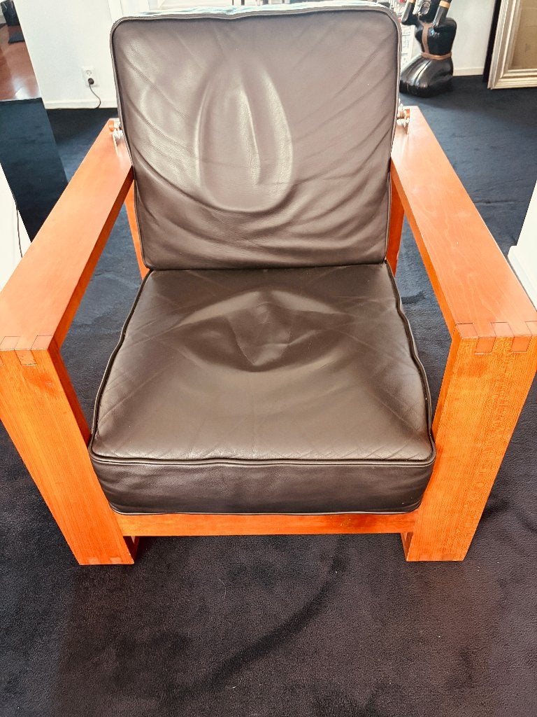 Foto 3 van Roche Bobois meubelen