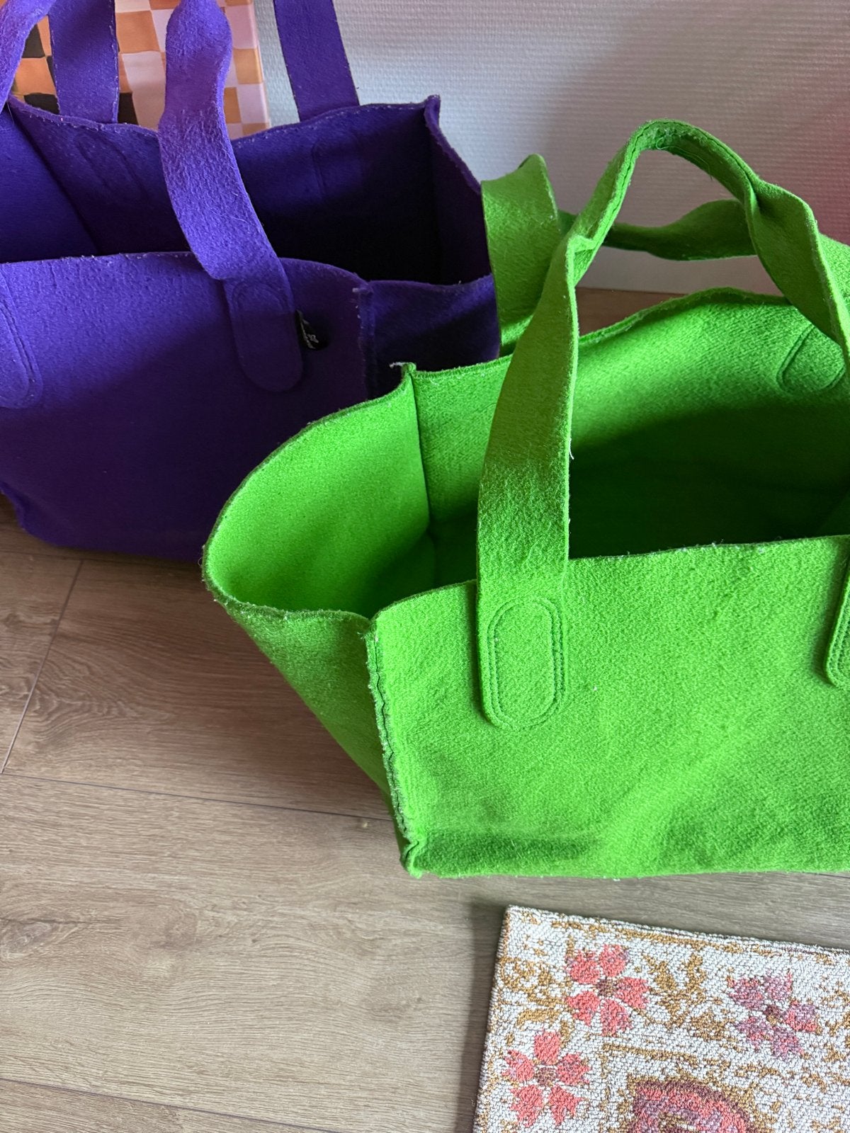 Set van 2 vilten shoppers - paars en groen, Ophalen, Zo goed als nieuw, Paars, Shopper