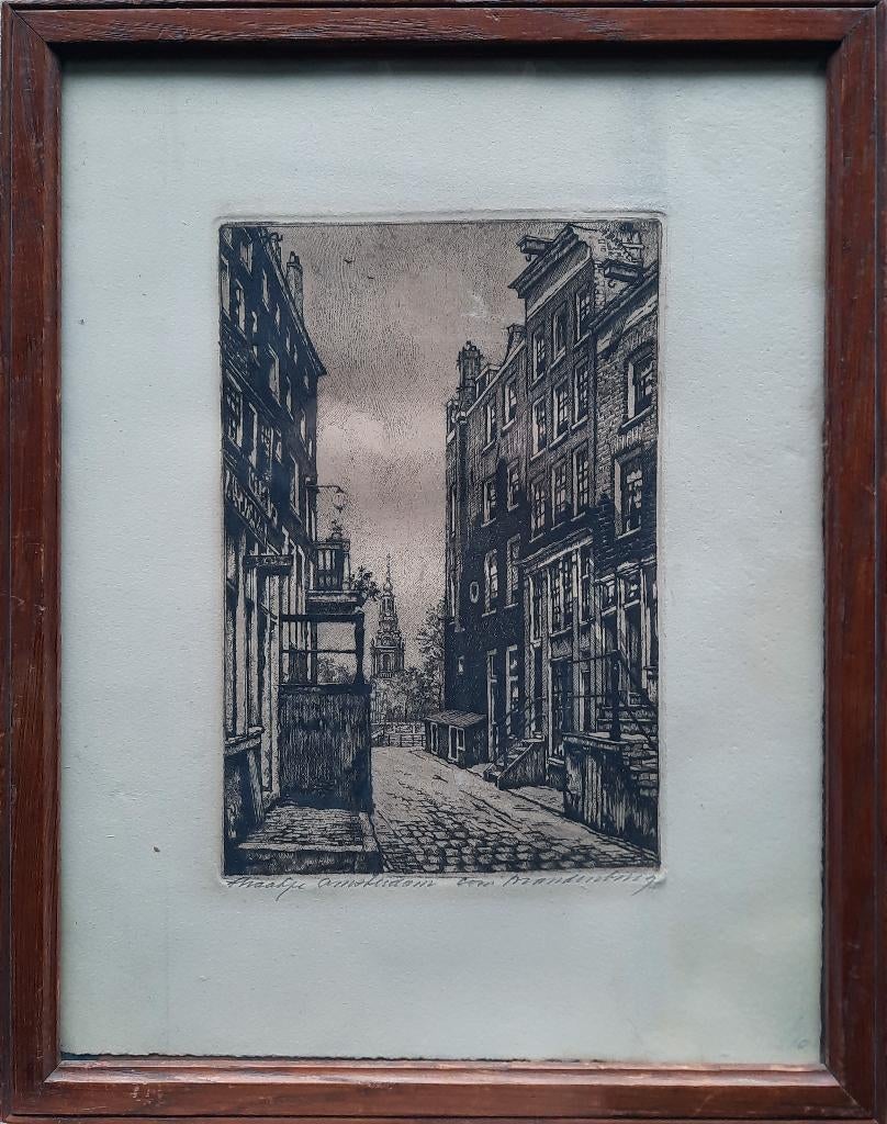 Straatje Amsterdam - Kunstenaar: Cornelis Brandenburg, Antiek en Kunst, Kunst | Etsen en Gravures, Ets, Stadsgezicht, 38 cm, Ingelijst
