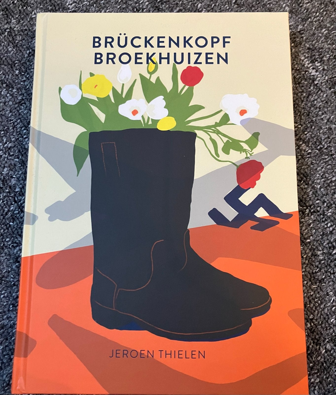 Brückenkopf Broekhuizen - Jeroen Thielen, Ophalen of Verzenden, Tweede Wereldoorlog, Gelezen, Algemeen