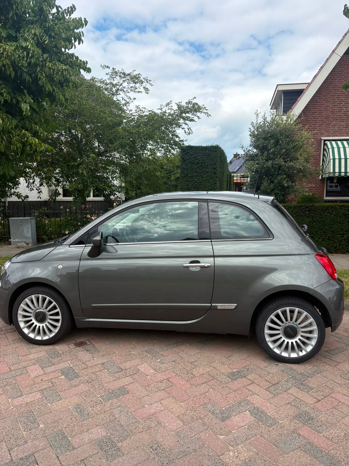 Fiat 500 Twinair Turbo 80pk 2017 Grijs, Auto's, Fiat, Voorwielaandrijving, Stof, 905 kg, Origineel Nederlands