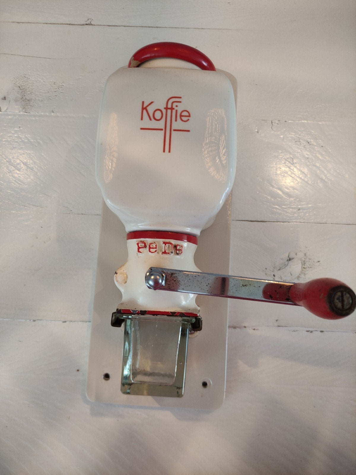Vintage PeDe Koffiemolen - Wandmodel - Wit/Rood, Ophalen of Verzenden