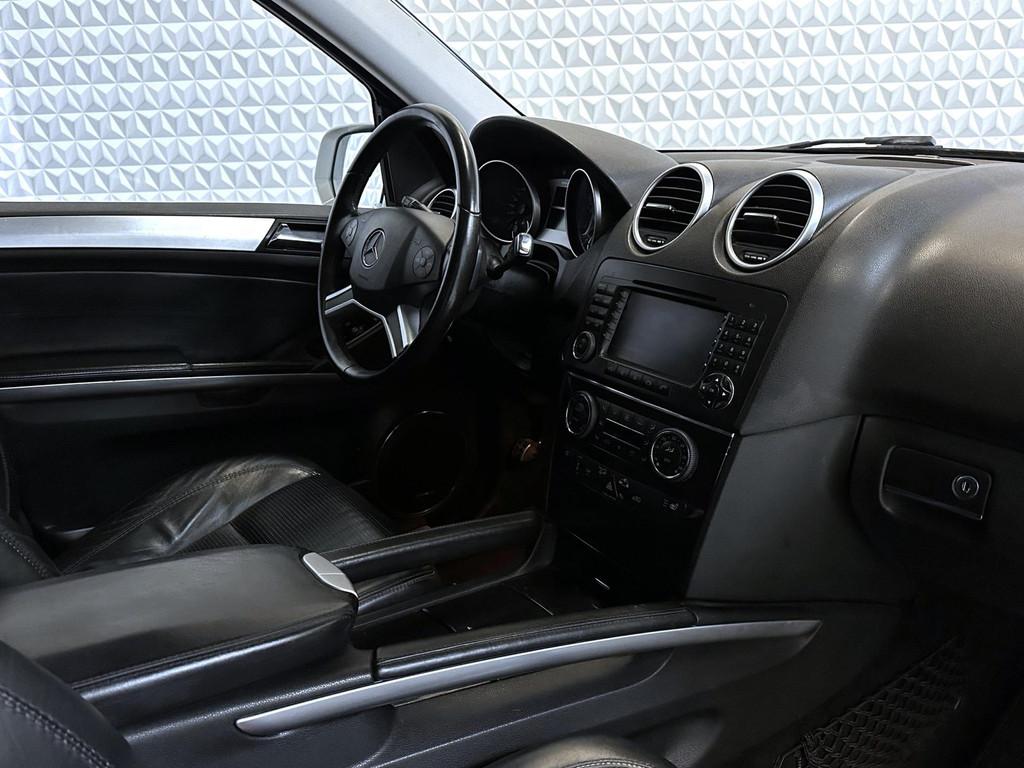 Mercedes-Benz M-klasse ML 63 AMG / NL-AUTO + NAP (2006), Automaat, Gebruikt, Automatische klimaatregeling, Bedrijf