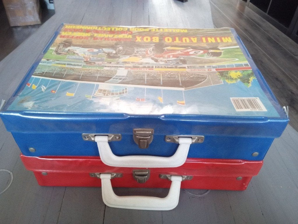 2 x nette mini autobox koffers voor uw matchbox autos,, Ophalen of Verzenden, Gebruikt