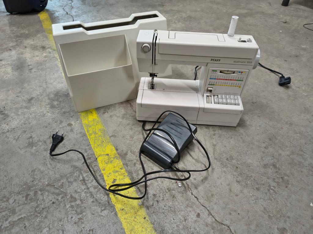 Pfaff dualmatic 955 naaimachine, Hobby en Vrije tijd, Ophalen, ., Naaimachine, .