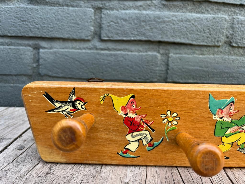 Vintage Kinderkapstok Hout met Kabouters en Vogels, Gebruikt, Ophalen of Verzenden, Minder dan 100 cm, Kinderkapstok