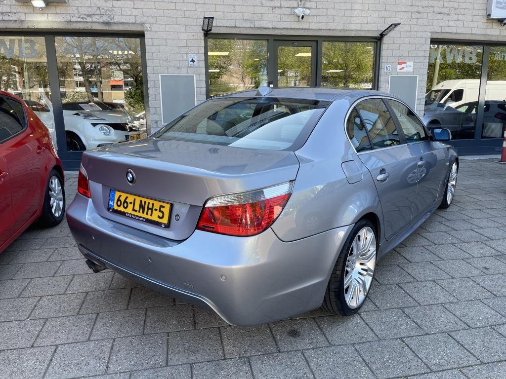 BMW 5 Serie 523i Handgeschakeld M pakket Nieuwe apk Beurt, Auto's, Gebruikt, 2497 cc, 1445 kg, Handgeschakeld