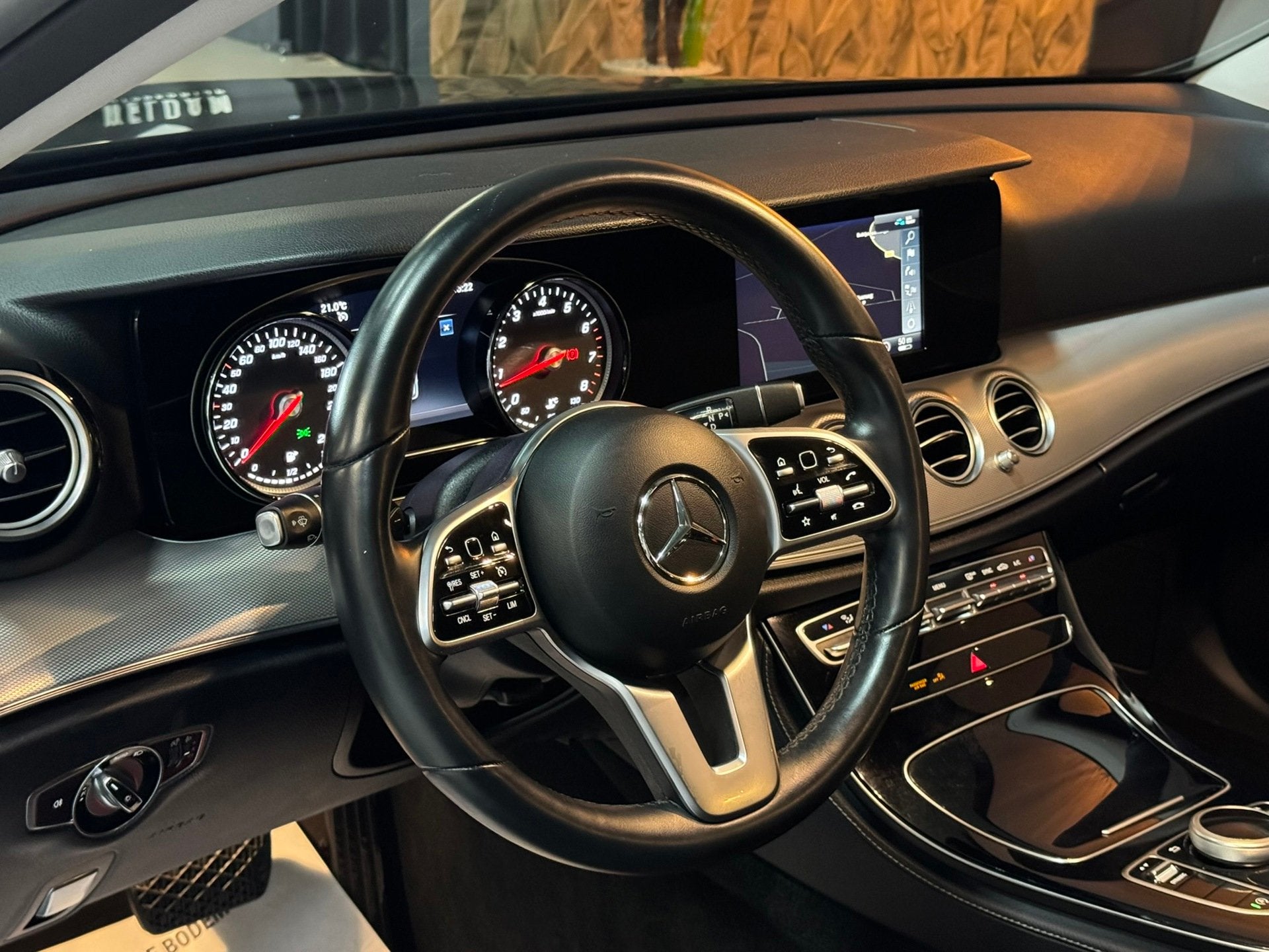 Mercedes-Benz E-klasse Estate E 200 Business Solution|Automa, Auto's, Mercedes-Benz, Gebruikt, 4 cilinders, Met garantie (alle)