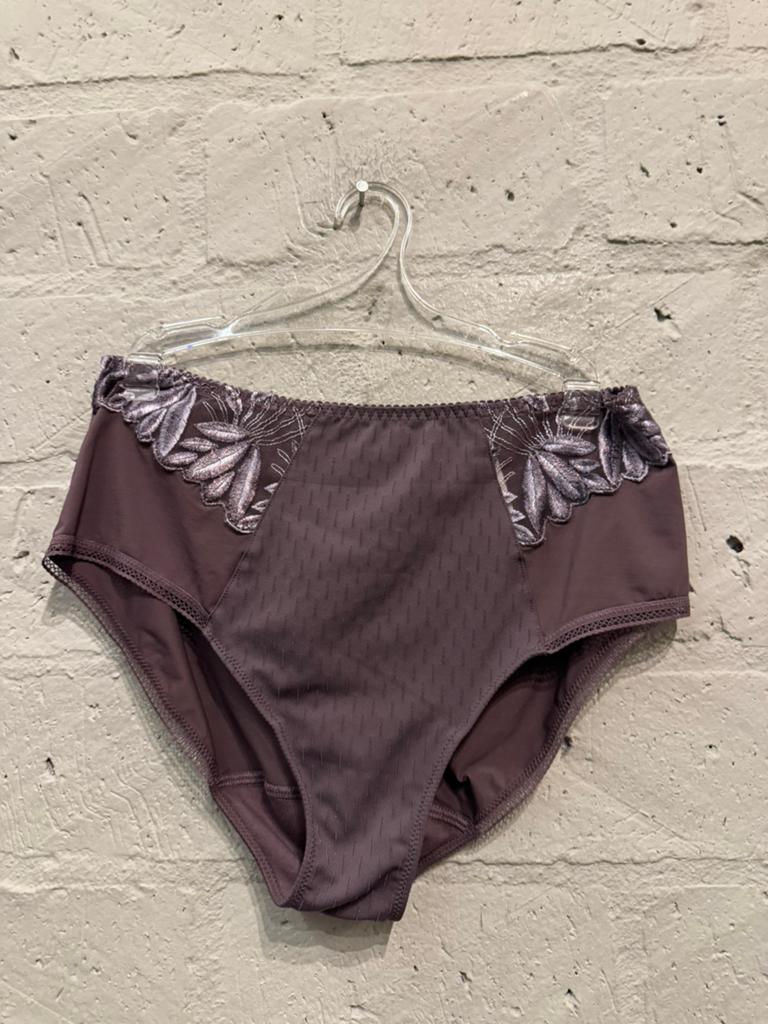Prima Donna slip 42/ XL NIEUW!! Nu €20, Kleding | Dames, Ondergoed en Lingerie, Ophalen of Verzenden, Slip