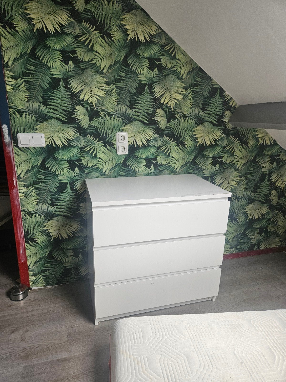 IKEA MALM Kast met lades - waterschade bovenop, Ophalen, Gebruikt, 50 tot 100 cm, 3 of 4 laden