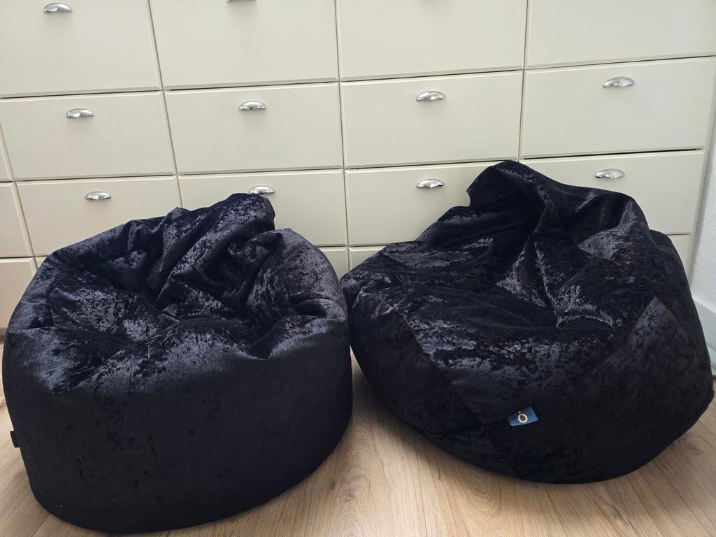 2 zwarte zitzakken - comfortabel en stijlvol, Huis en Inrichting, Ophalen of Verzenden, Zo goed als nieuw, Zwart, Zitzak