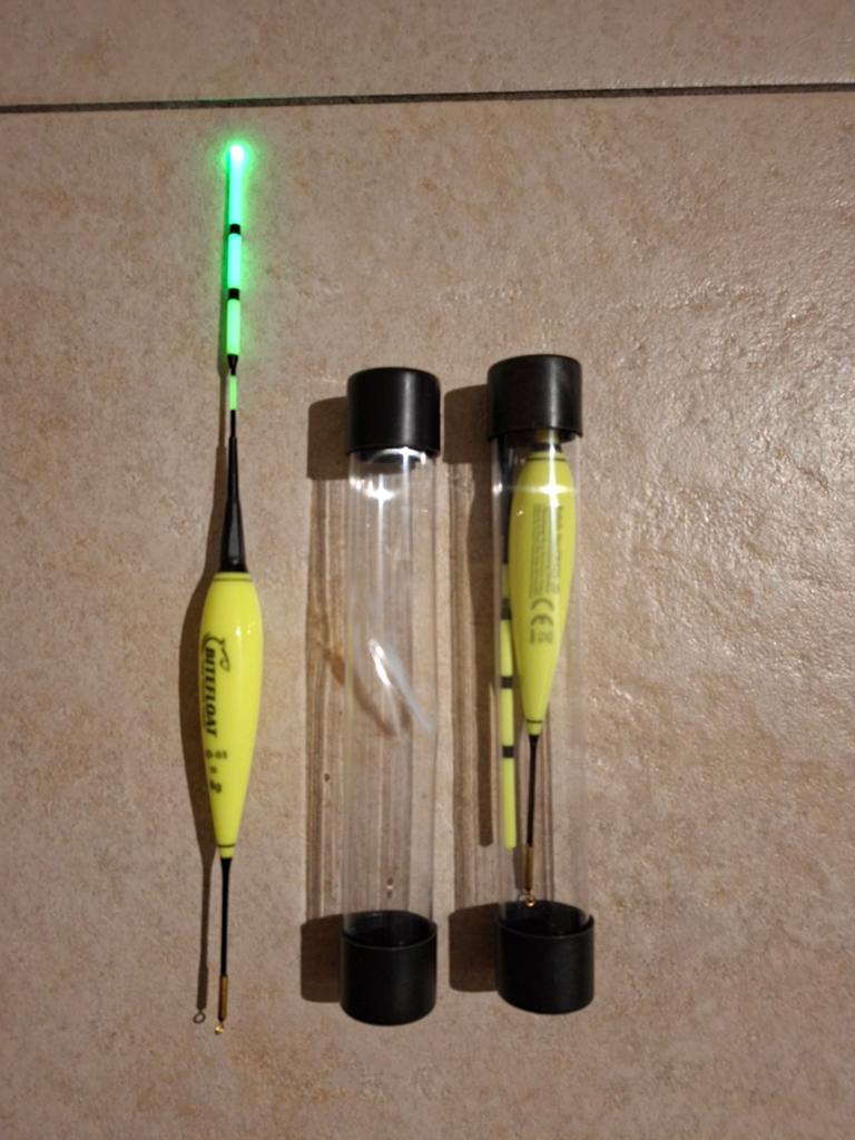 Lichtgevende dobbers voor nachtvissen (2 stuks), Ophalen of Verzenden, Nieuw, Dobber of Lood