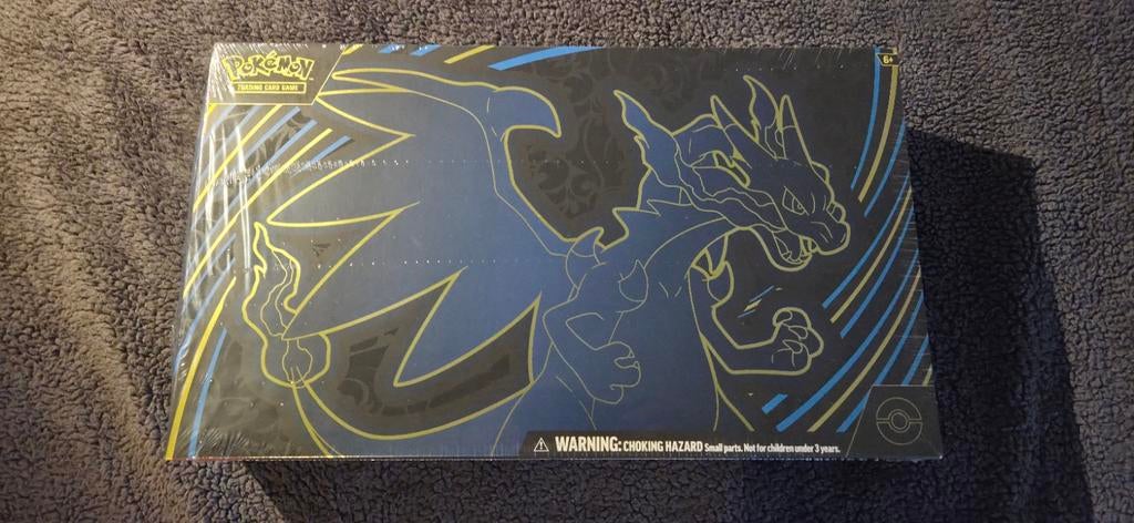 Mega Charizard X ex Ultra-Premium Collection, Hobby en Vrije tijd, Verzamelkaartspellen | Pokémon, Ophalen of Verzenden, Nieuw