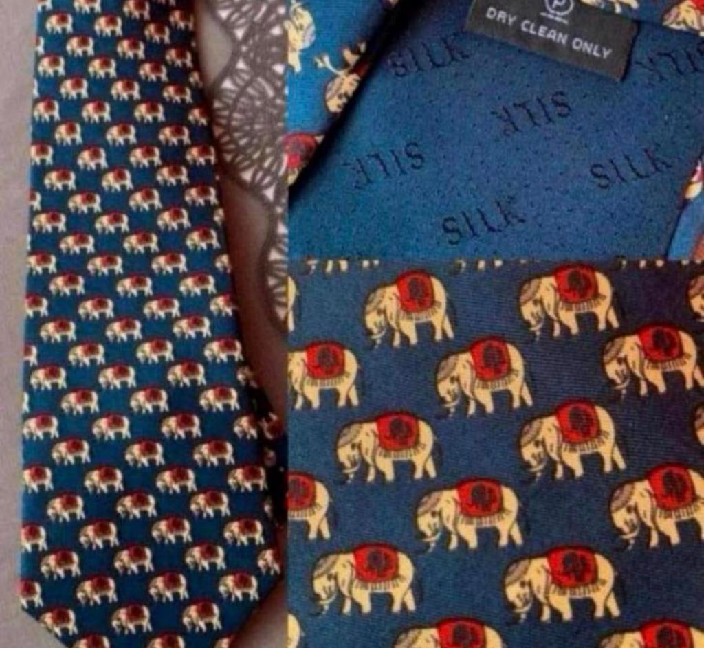 Splinternieuwe ongedragen zijden stopdas met olifant afb, Kleding | Heren, Stropdassen, Ophalen of Verzenden, Nieuw, Blauw, Met patroon