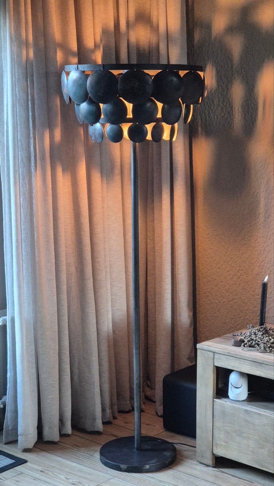 prachtige grote schijfjeslamp, Huis en Inrichting, Ophalen, Stoer, sober, landelijk, rustiek, E27 (groot), Zo goed als nieuw