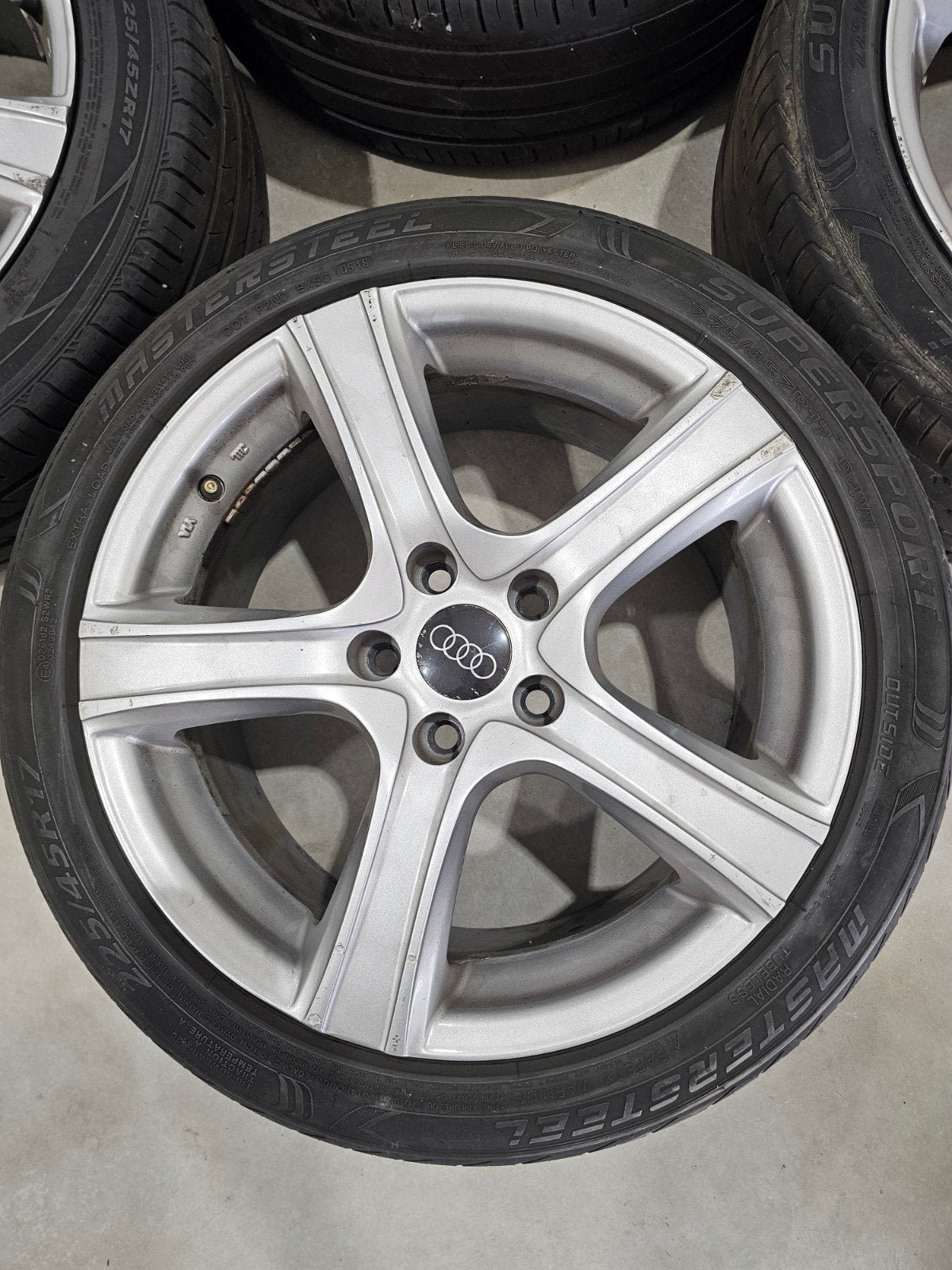 Audi velgen met zomerbanden 5x112 - 17 inch, Auto-onderdelen, Ophalen, Gebruikt, Banden en Velgen, 17 inch