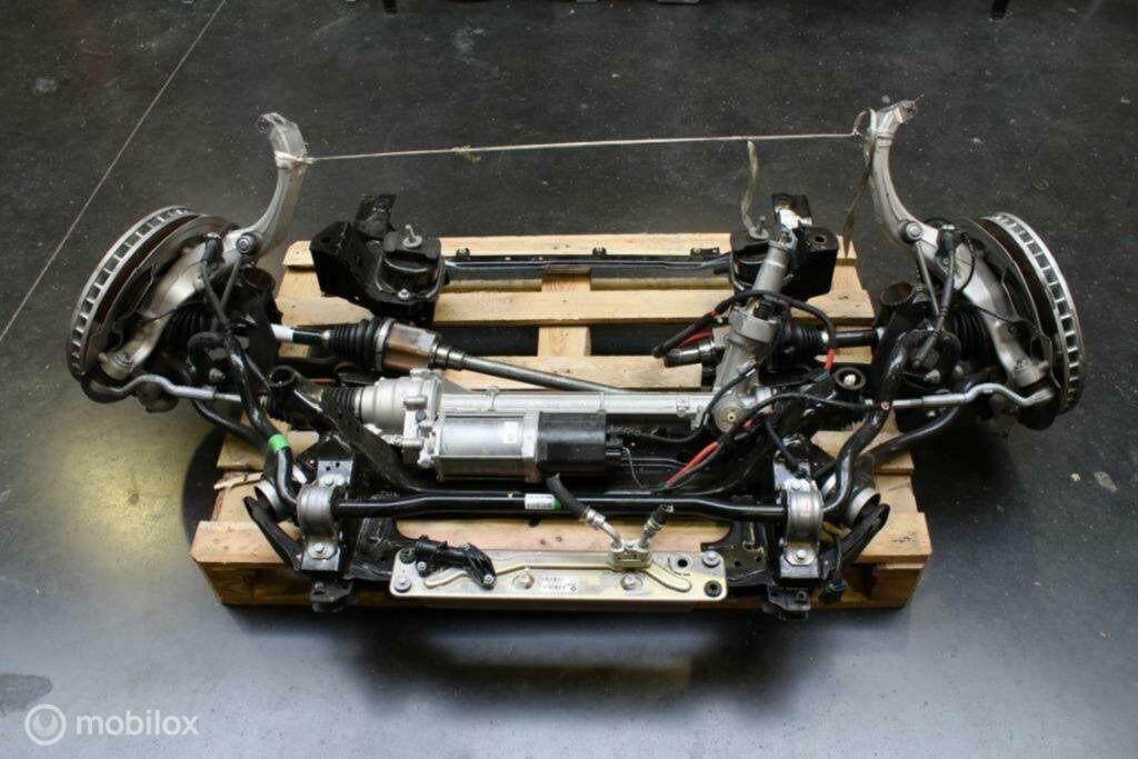 Ophanging vooraan compleet BMW X5 F15 (2013-2018)