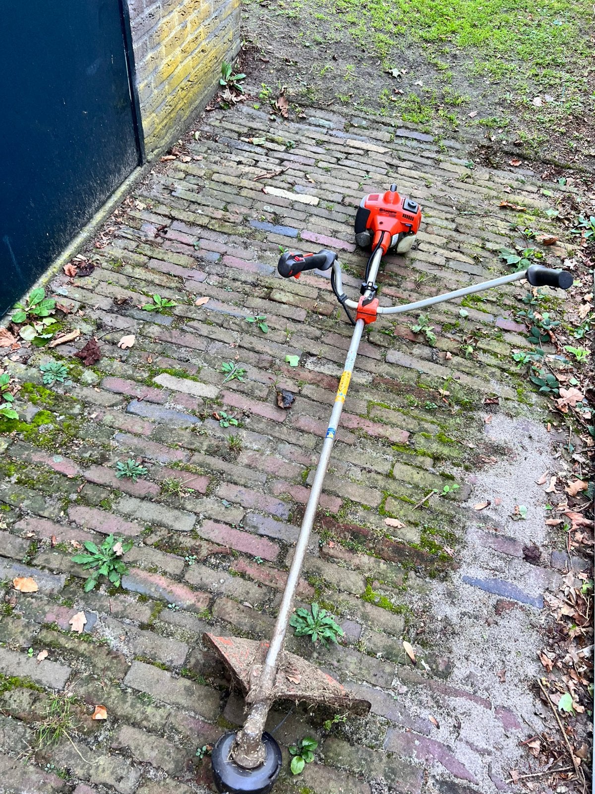 Husqvarna 325 r bosmaaier met werk, Ophalen, Gebruikt, Benzine