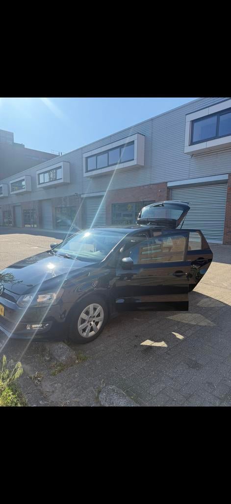 Volkswagen Polo 1.2 TDI 55KW BM 2012 Zwart, Voorwielaandrijving, 74 pk, 1199 cc, 96 €/maand