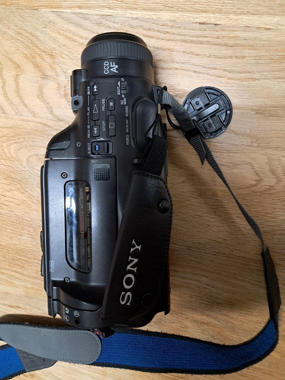Sony CCD-TRV408E Video Camera Recorder, Audio, Tv en Foto, Ophalen