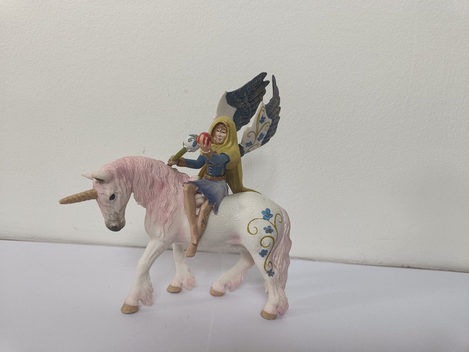 Schleich 72004 Light Bilara elf & eenhoorn limited edition, Ophalen of Verzenden, Gebruikt, Paard, Beeldje of Figuurtje