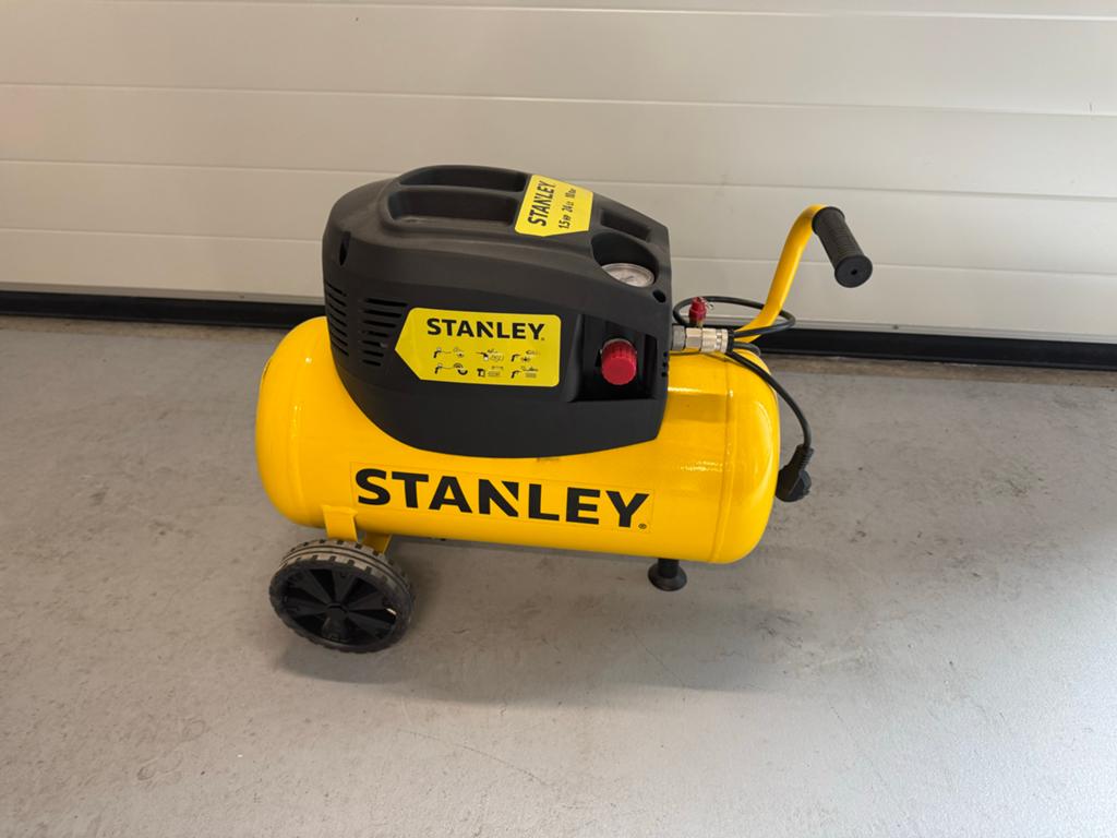 Stanley compressor 24 liter - stil en efficiënt, Ophalen, Gebruikt, 10 bar of meer, Minder dan 200 liter/min