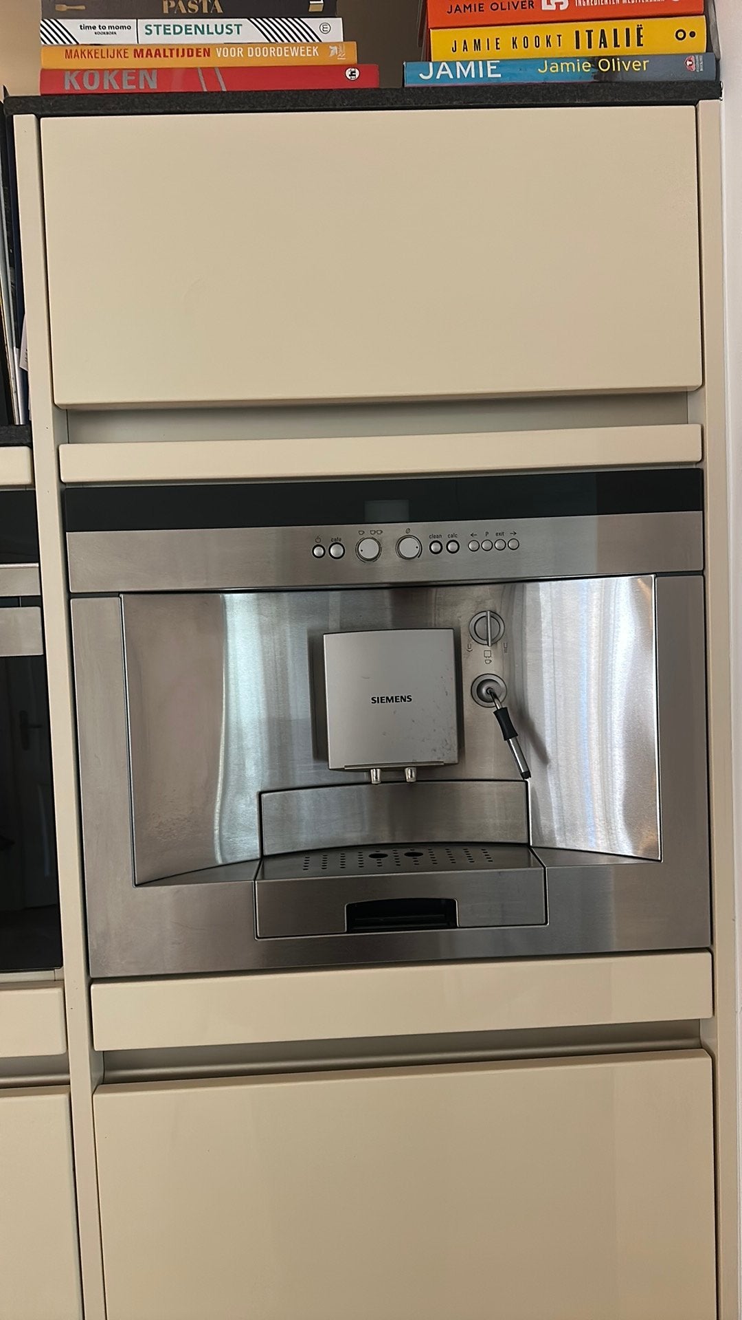 Siemens inbouw koffiemachine TK68E, Ophalen of Verzenden, Zo goed als nieuw