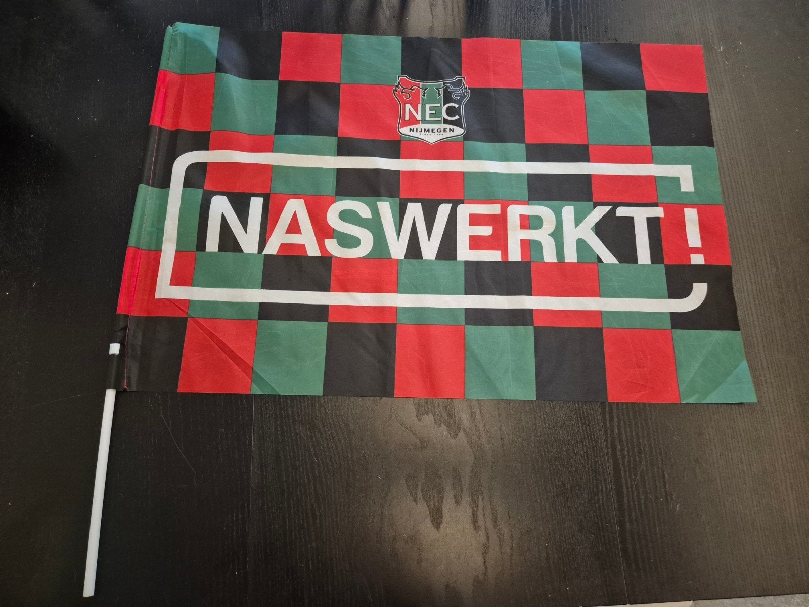 NEC vlaggen, Diversen, Vlaggen en Wimpels, Ophalen, Zo goed als nieuw