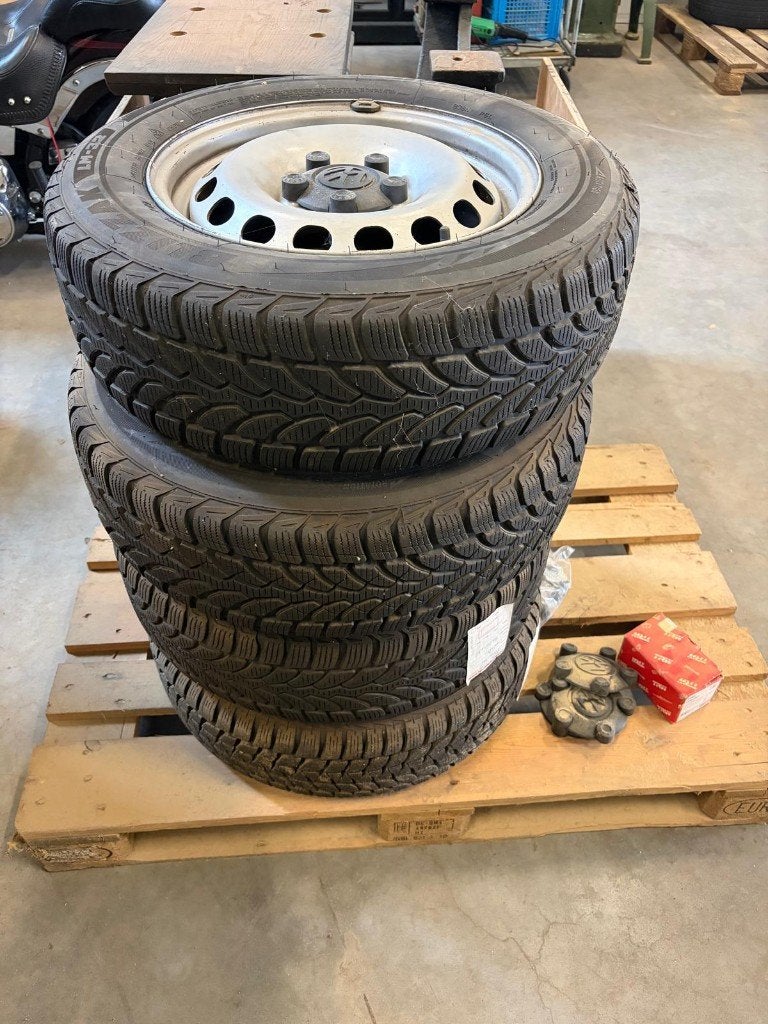 Volkswagen Golf of Caddy stalen velgen met winterbanden, Ophalen, Gebruikt, 15 inch, Velg(en)