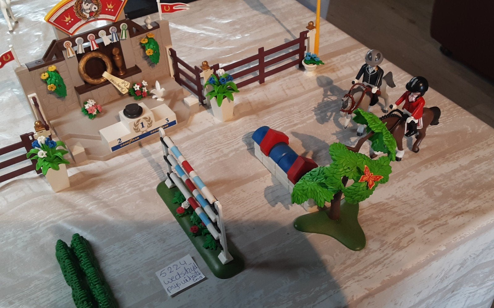 5224 paarden wedstrijd prijsuitreiking, Complete set, Overige typen, Ophalen of Verzenden, Zo goed als nieuw