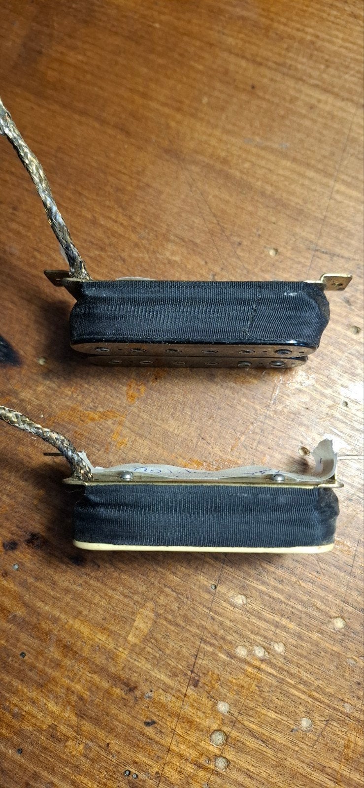 2 vintage dimarzio humbuckers eind 70s dp100 en dp104, Ophalen of Verzenden, Gebruikt, Elektrische gitaar