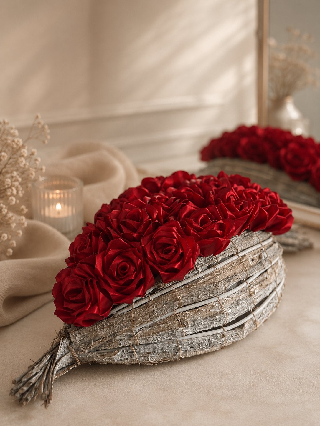Handgemaakte decoratie met dieprode rozen, Ophalen, Hout, Nieuw, Klassiek