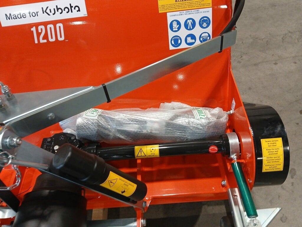 Kubota Koala 1200, Kubota Hol, Kbt_g.eu_market_surveillance@kubota.com, Hoofdweg Oostzijde 1264
2153 LR  Nieuw-Vennep, Maaier