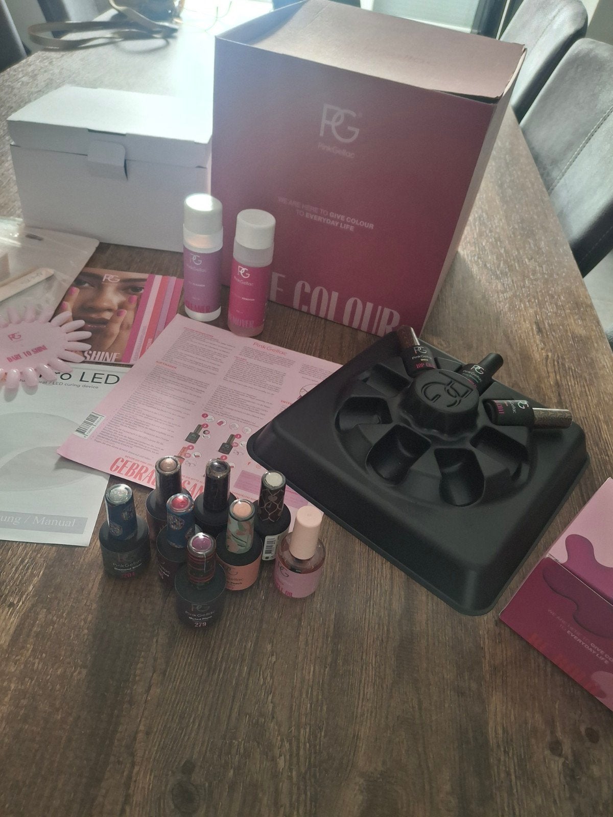 Starterspakket Pink gellak, Ophalen of Verzenden, Zo goed als nieuw, Overige kleuren, Handen en Nagels