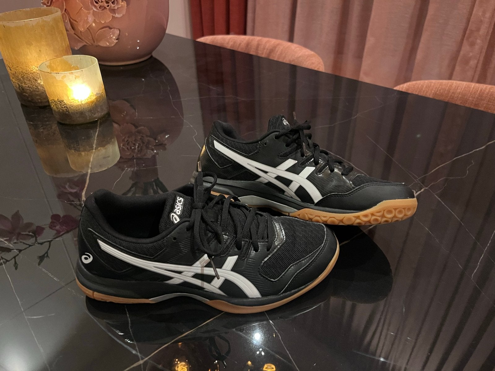 ASICS Gel-Rocket Indoor/Zaal sportschoenen - Maat 39.5, Ophalen of Verzenden, Zo goed als nieuw