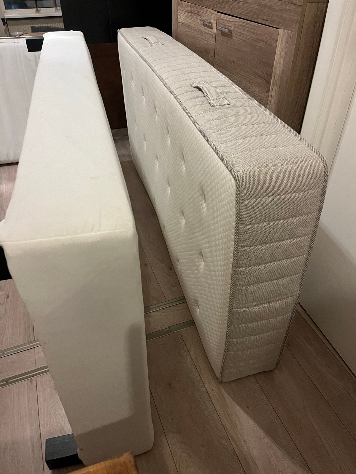 IKEA Eenpersoons Boxspring met Matras en Topper, Huis en Inrichting, 90 cm, Eenpersoons, Ophalen of Verzenden, Zo goed als nieuw