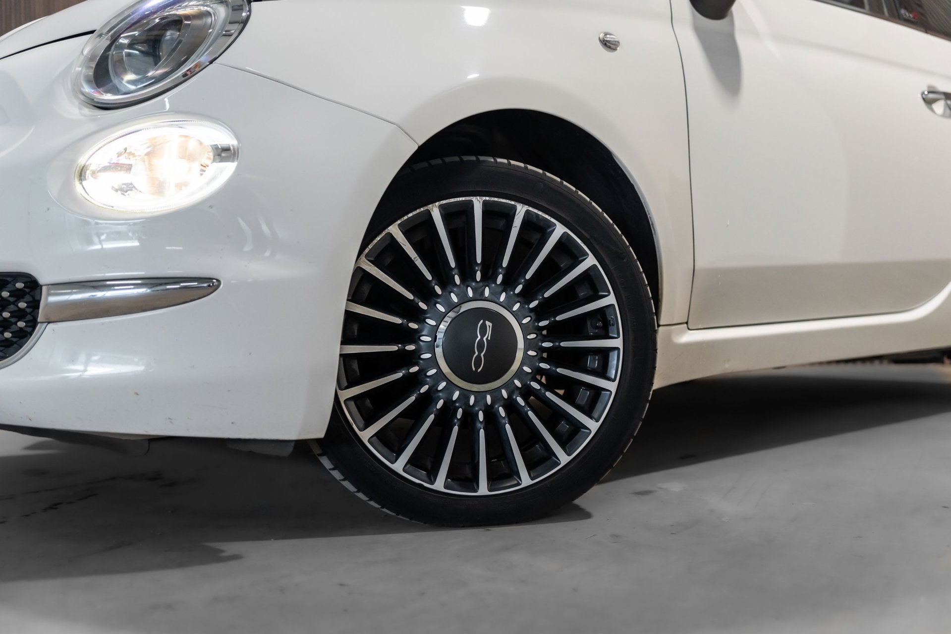 Fiat 500 C 0.9 TwinAir Turbo Lounge, Auto's, Gebruikt, Cabriolet, Wit, Bedrijf