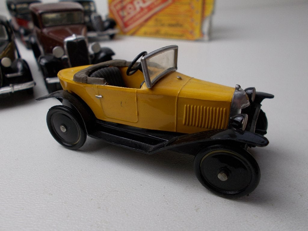 Vintage NOREV 8 x FRANSE OLDTIMERS (Alle 8 in 1 koop!), Ophalen of Verzenden, Zo goed als nieuw, Auto, Norev