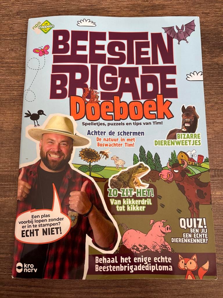 Beestenbrigade Doeboek - Spelletjes, puzzels en tips, Ophalen of Verzenden, Zo goed als nieuw